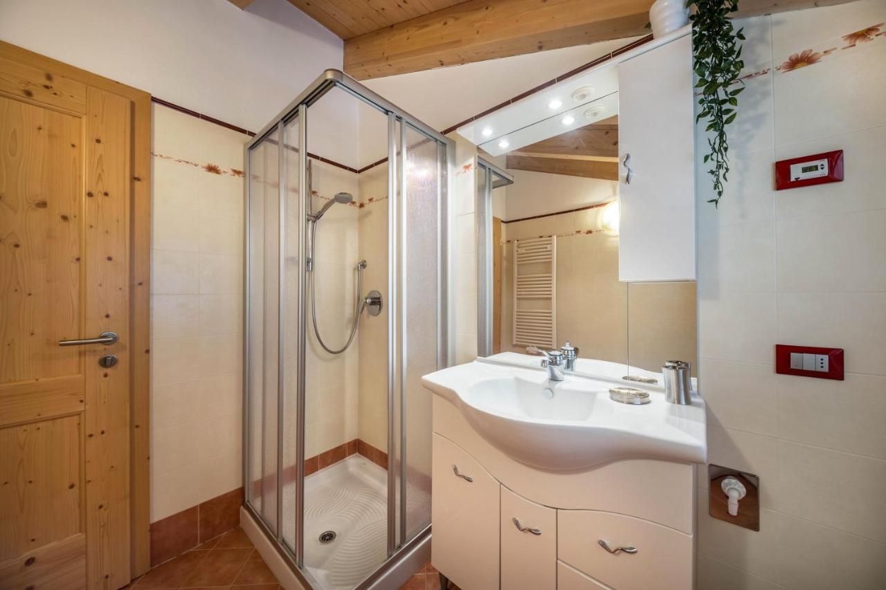 Cesa Zapin 1 Apartment กานาเซย์ ภายนอก รูปภาพ